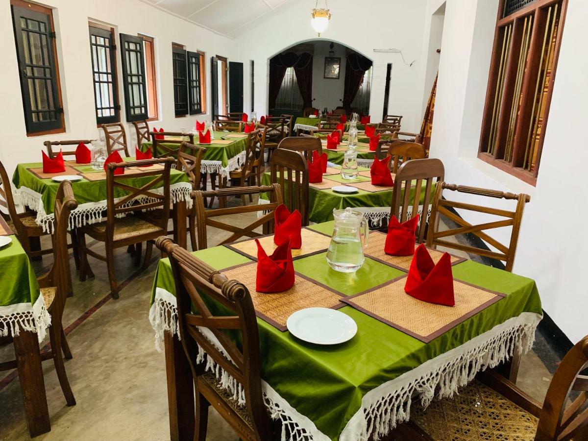 Randiyaepiliyagoda Resort Ависавела Екстериор снимка
