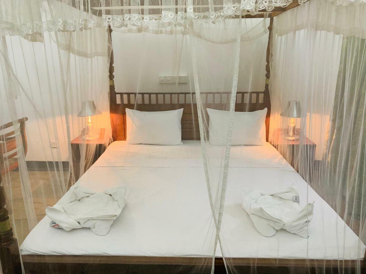 Randiyaepiliyagoda Resort Ависавела Екстериор снимка